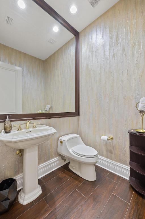 4445 Island Reef Drive