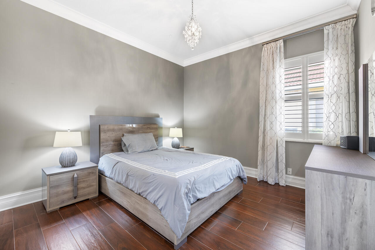 4445 Island Reef Drive