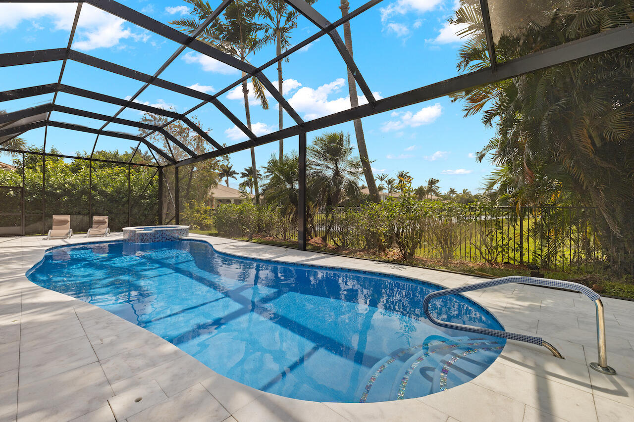 4445 Island Reef Drive