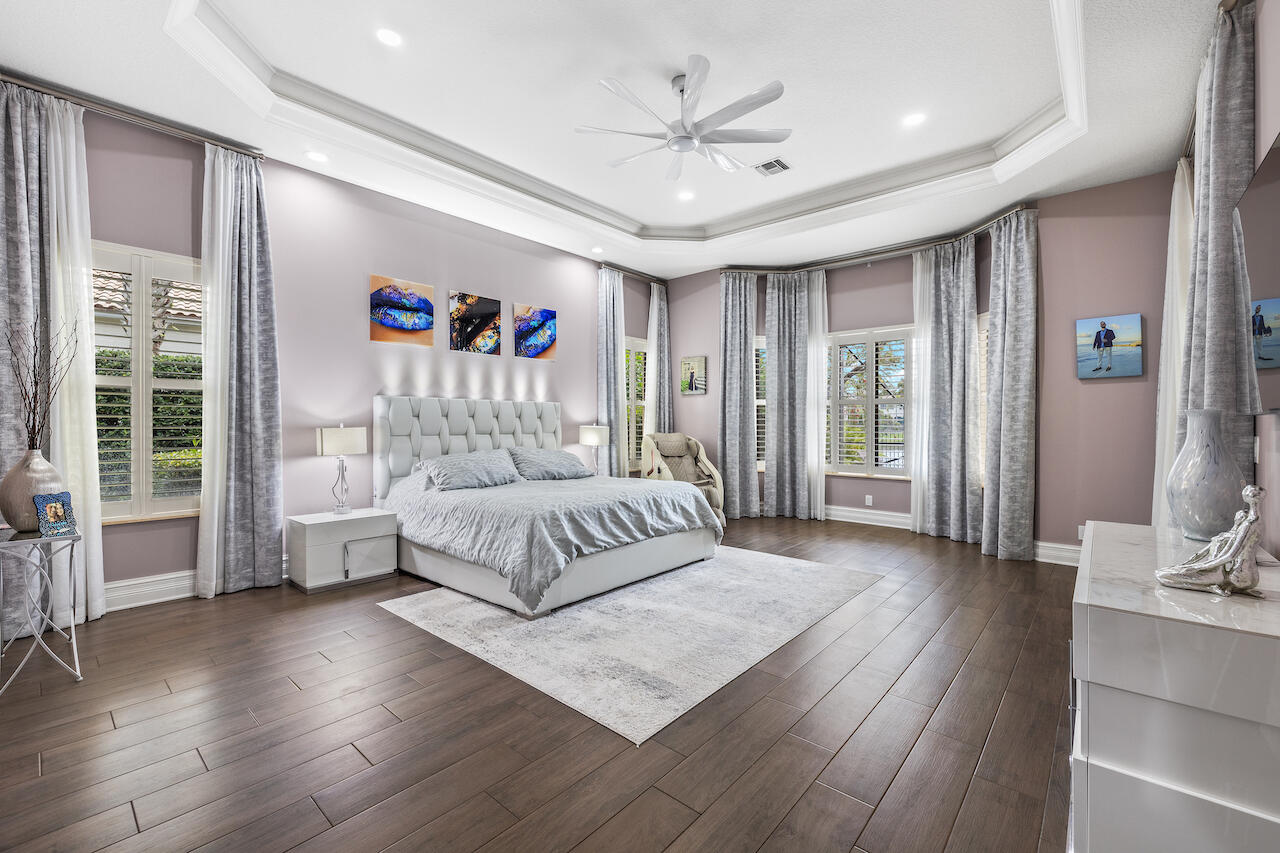 4445 Island Reef Drive