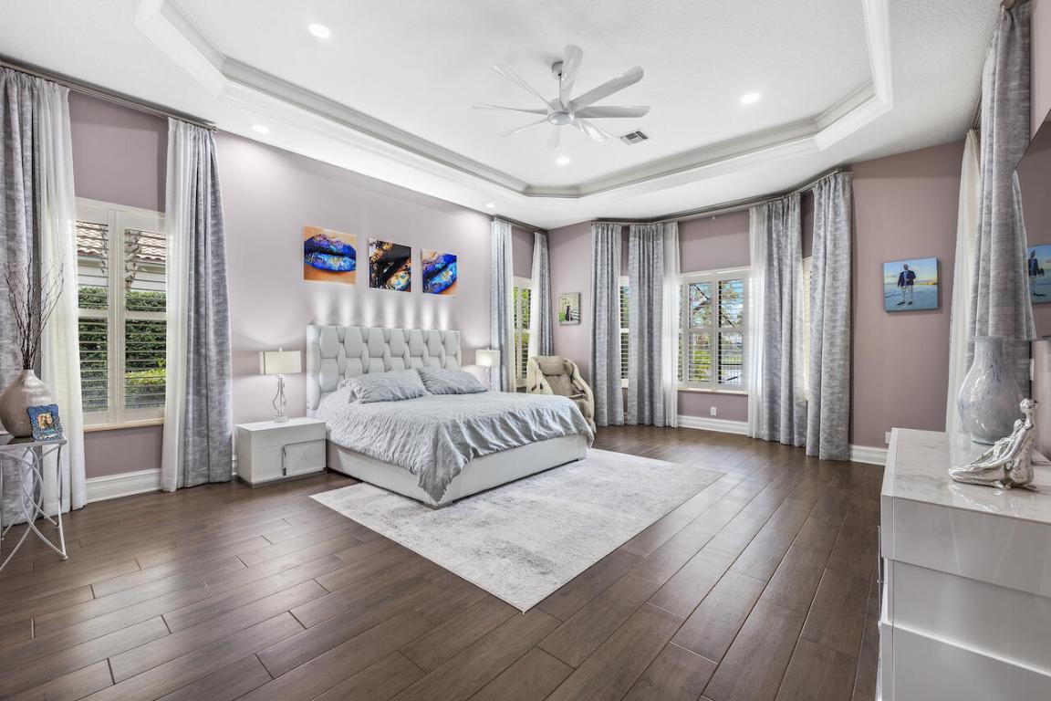 4445 Island Reef Drive