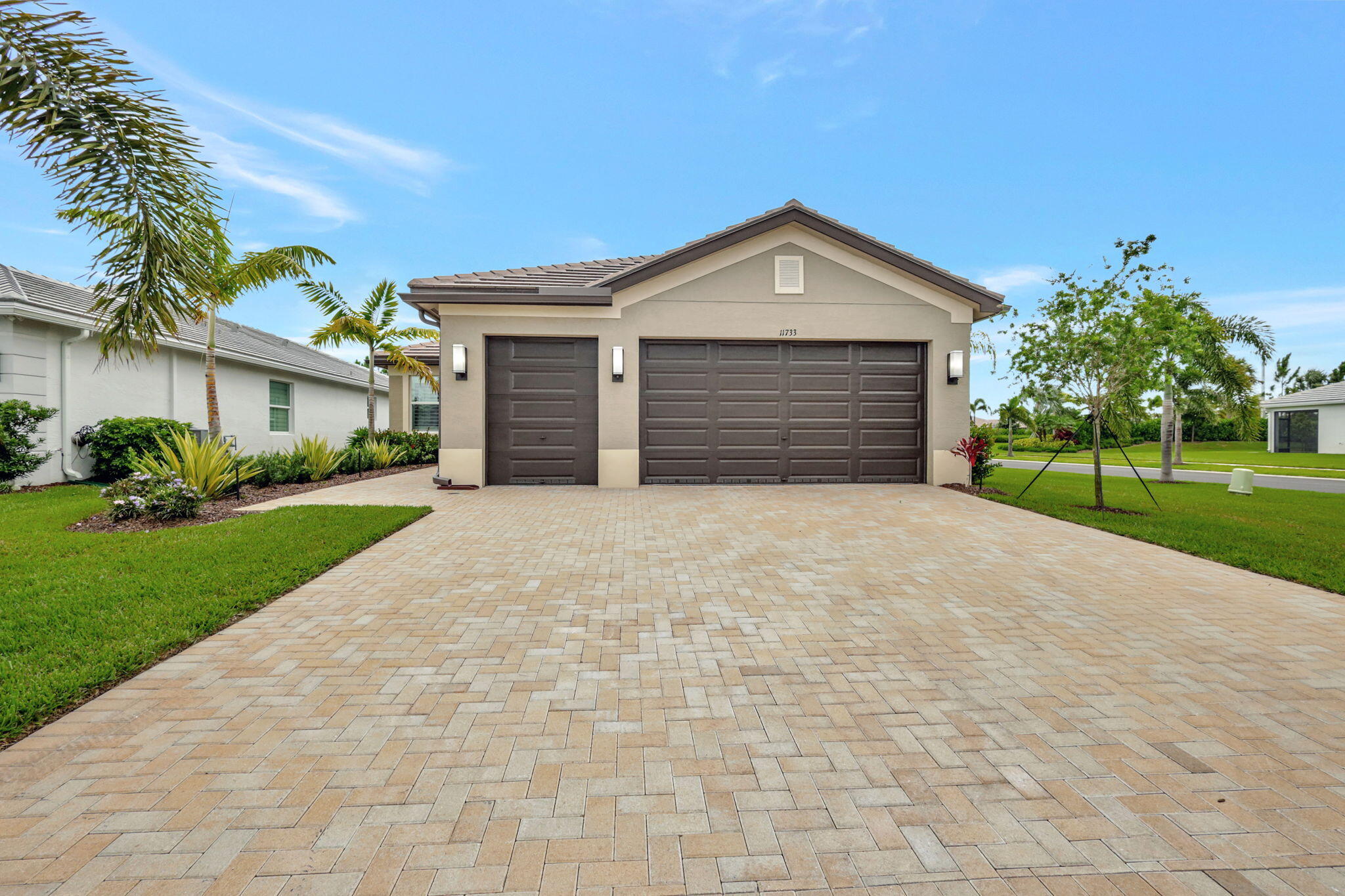 11733 SW Coral Cove Parkway
