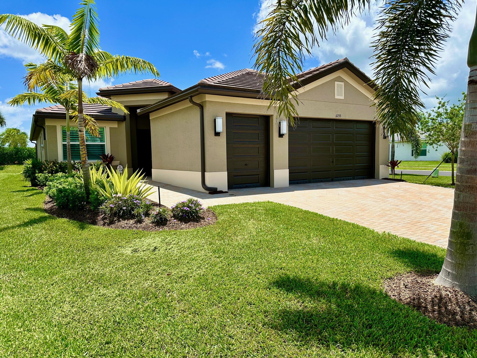 11733 SW Coral Cove Parkway