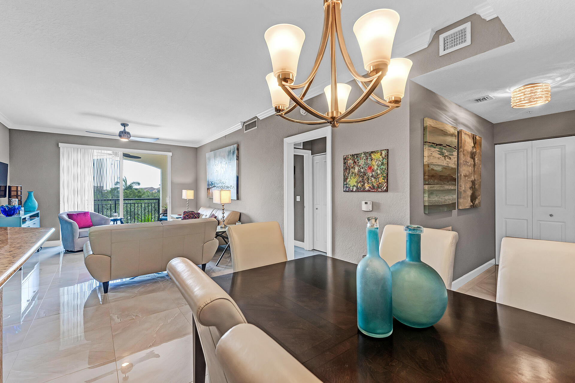 1411 Renaissance Way 411