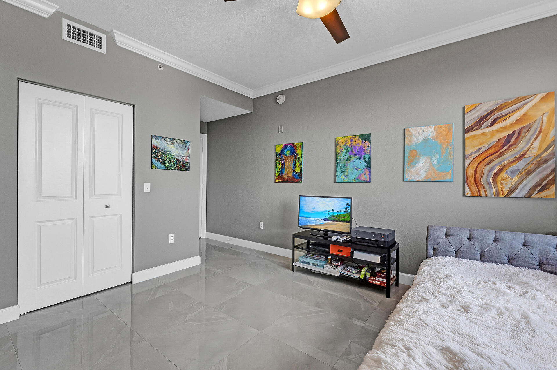 1411 Renaissance Way 411