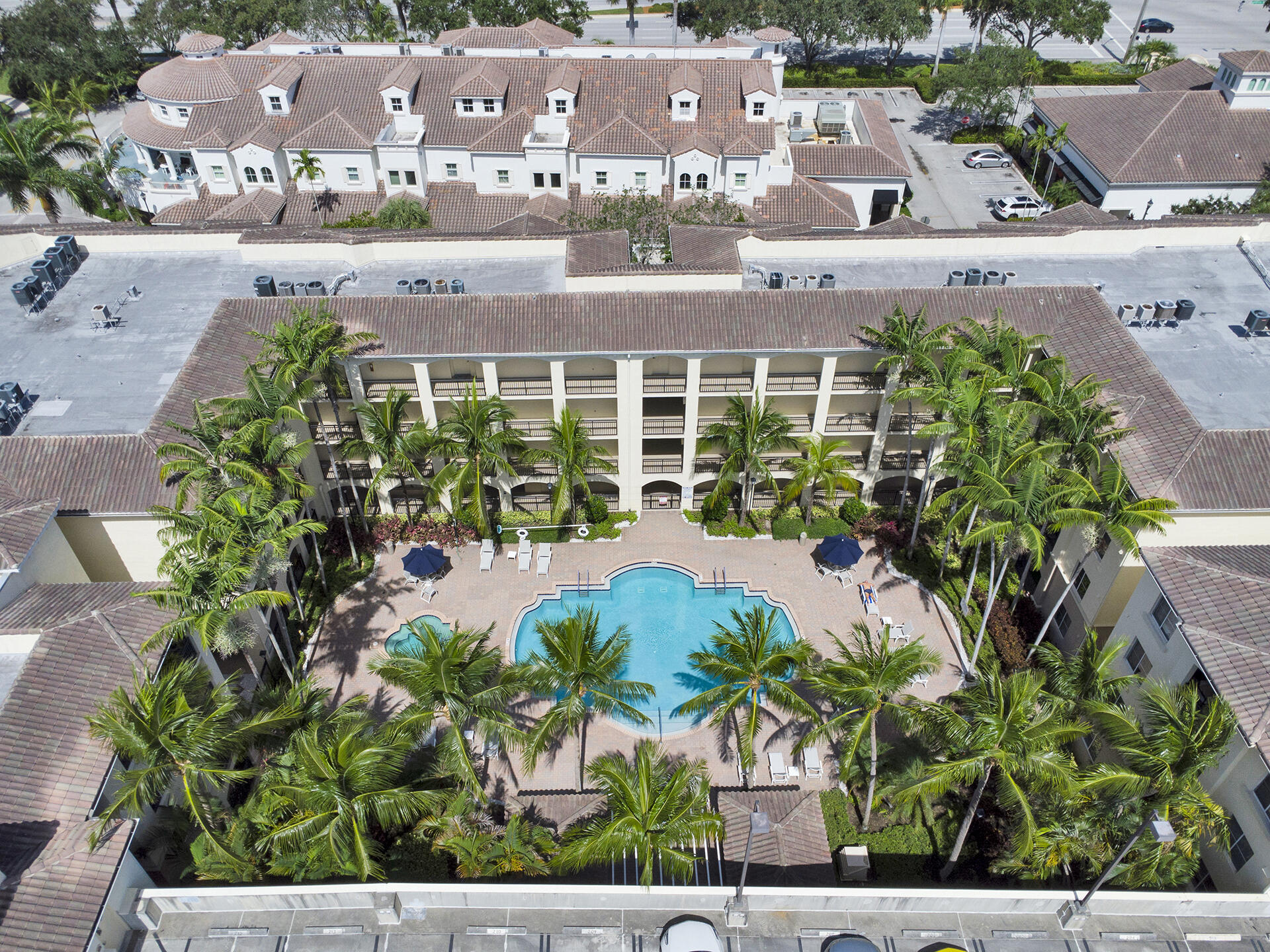 1411 Renaissance Way 411