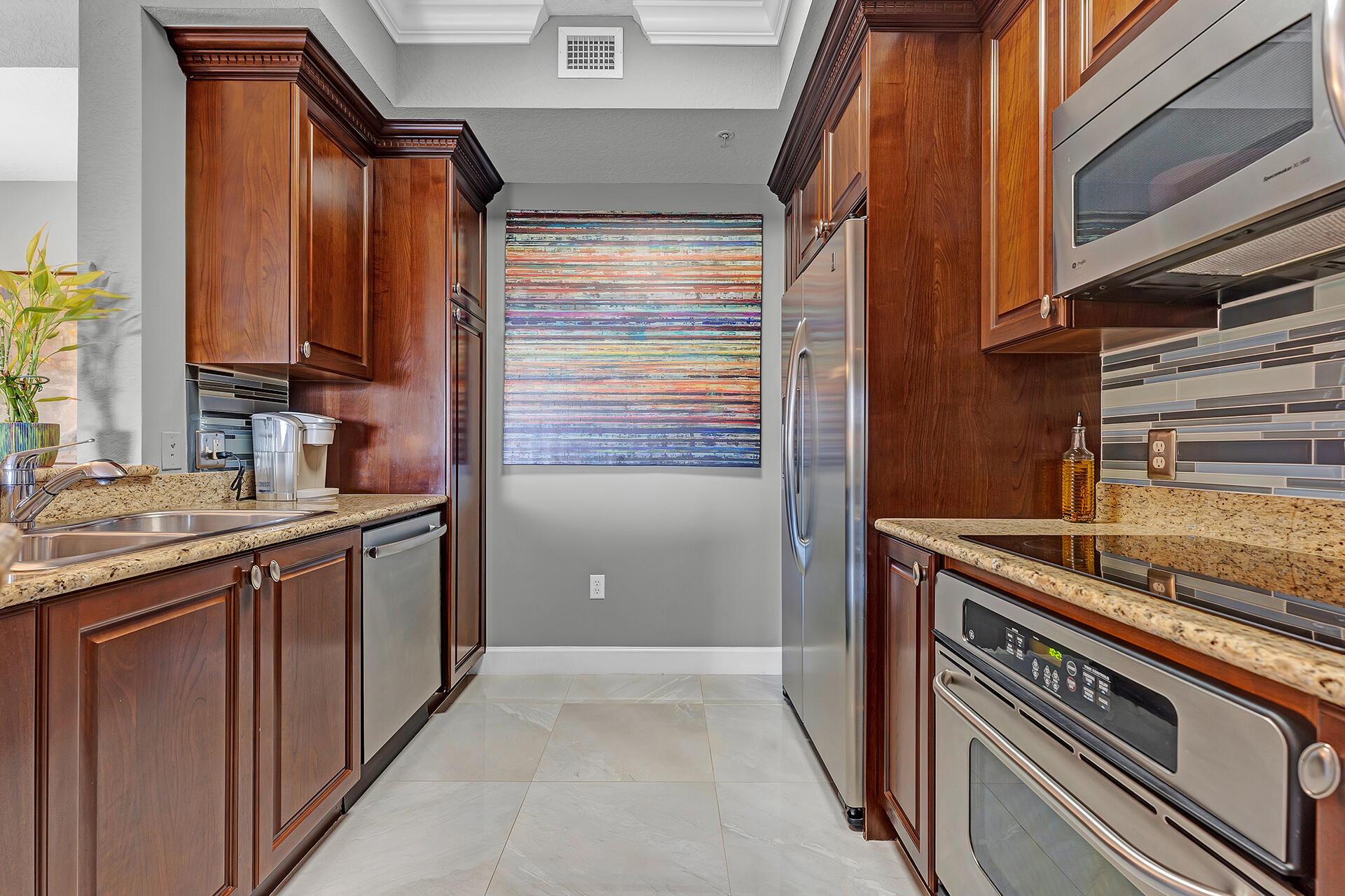 1411 Renaissance Way 411