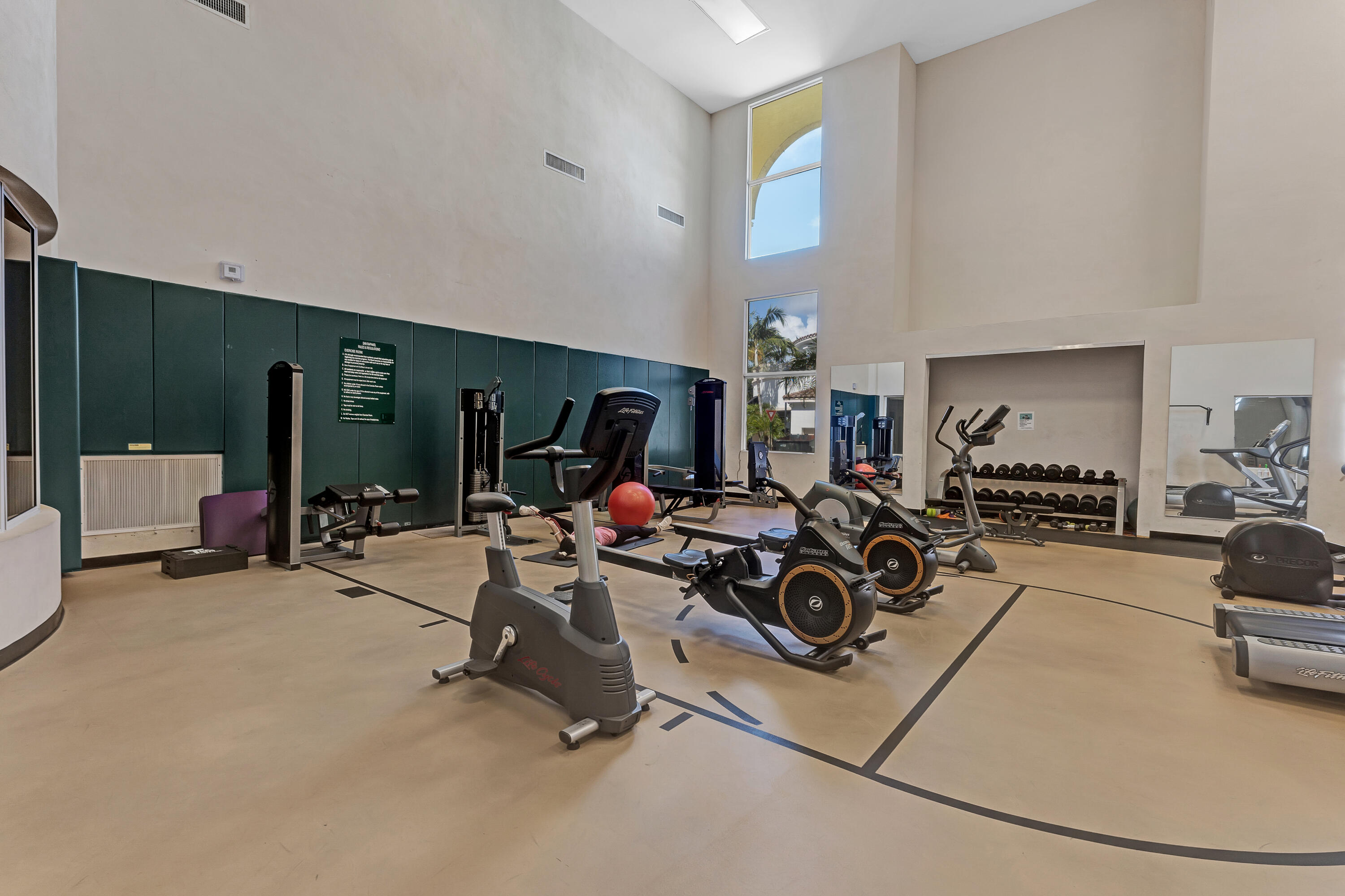 1411 Renaissance Way 411