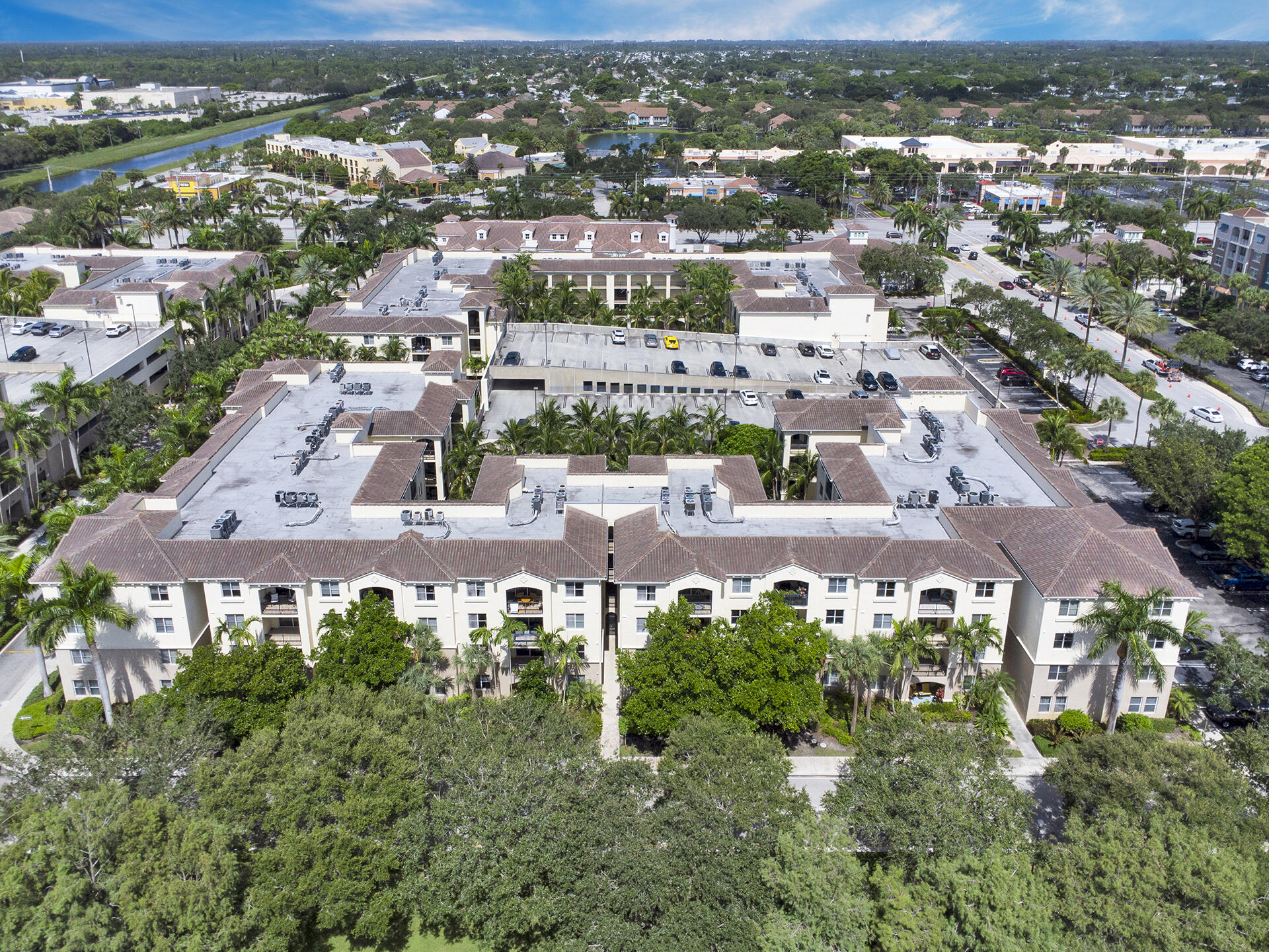 1411 Renaissance Way 411
