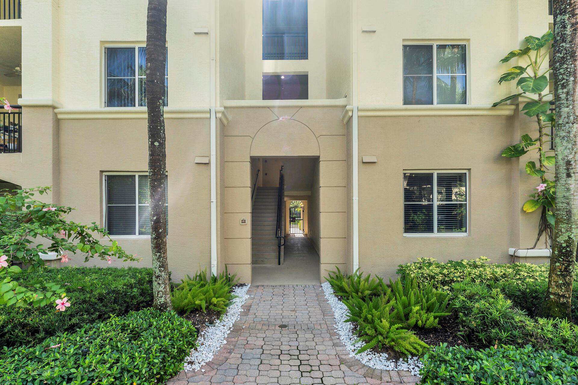 1411 Renaissance Way 411
