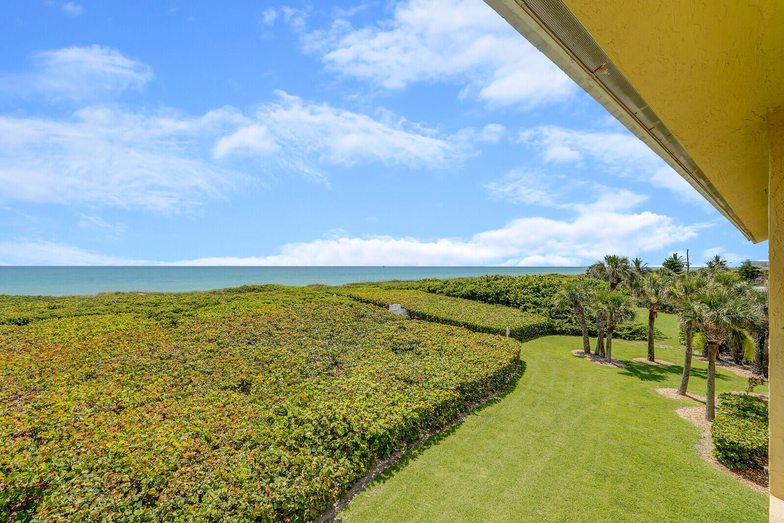 1550 S Ocean Drive 24