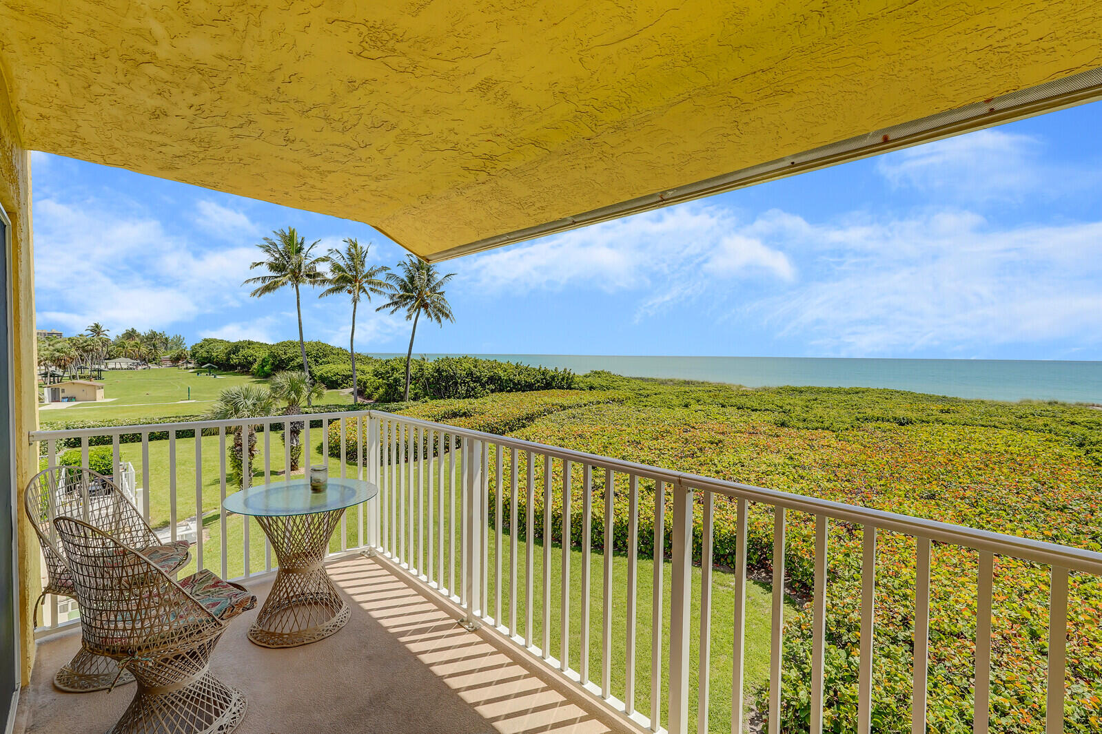 1550 S Ocean Drive 24