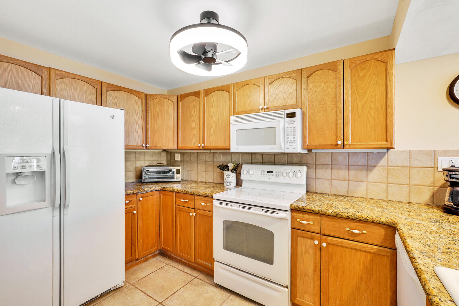 1550 S Ocean Drive 24