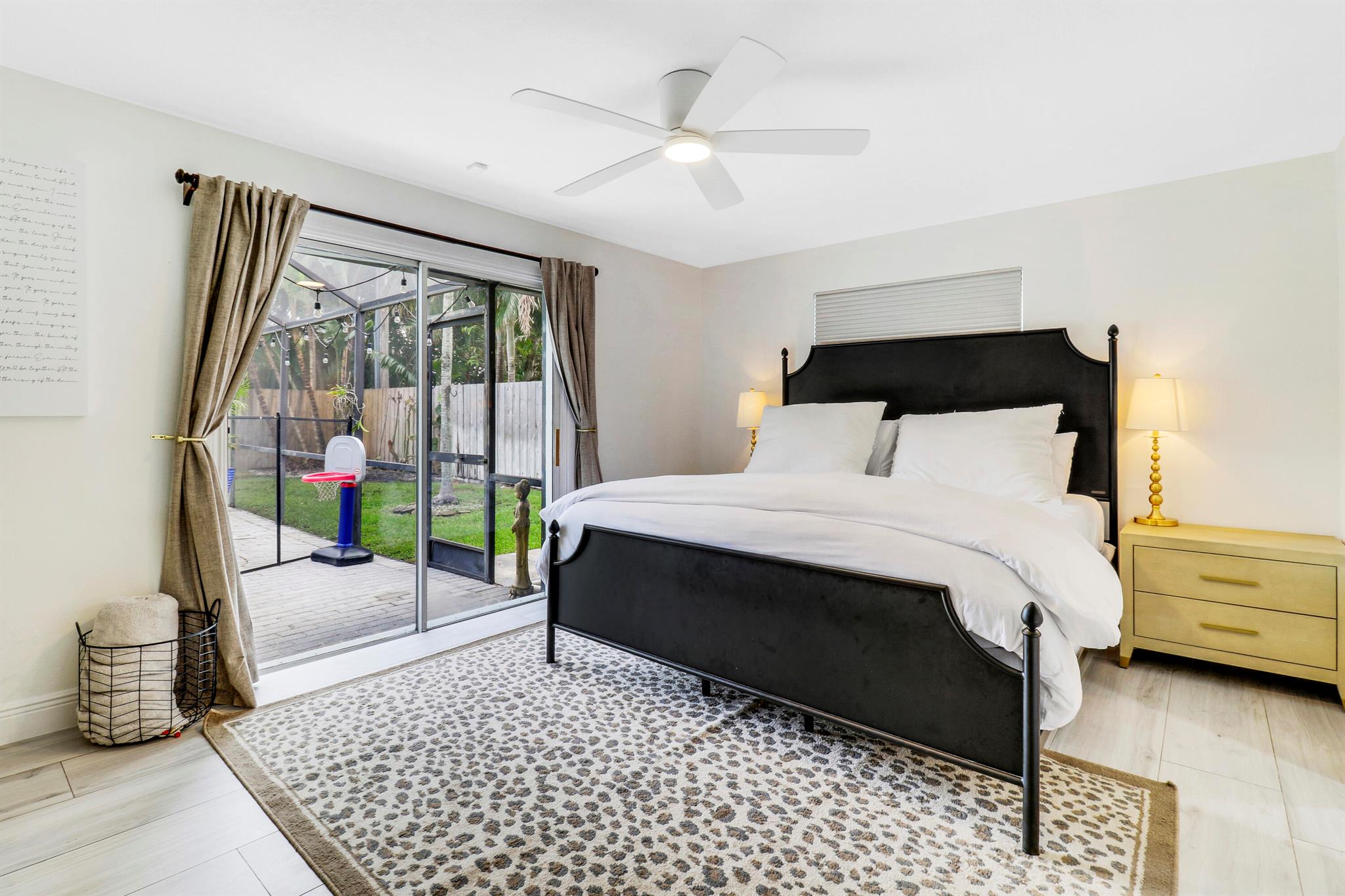 3841 Buttercup Circle S