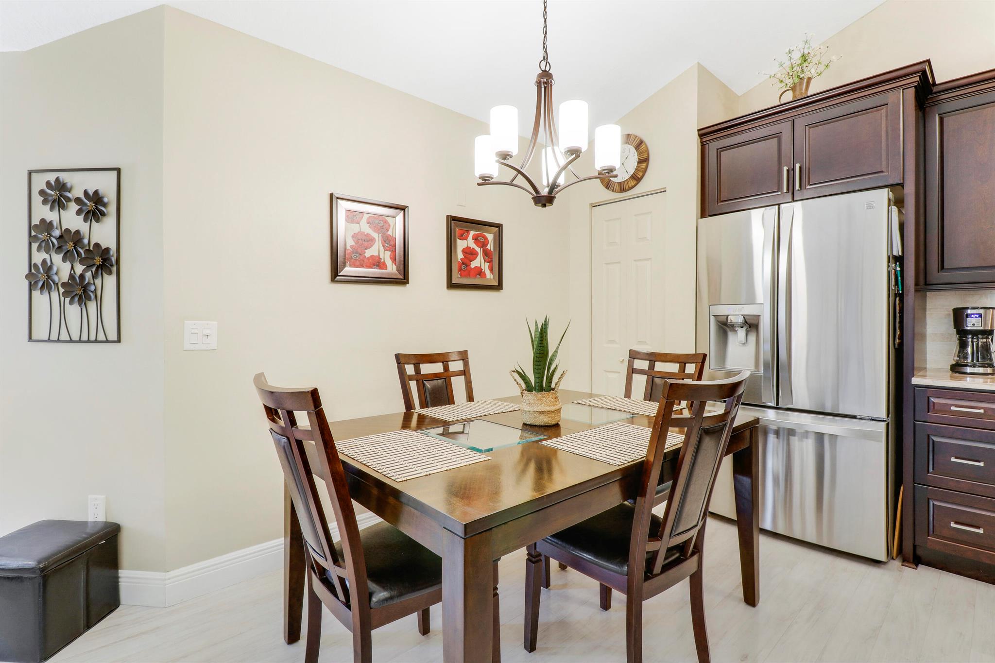 5324 Eagle Lake Drive