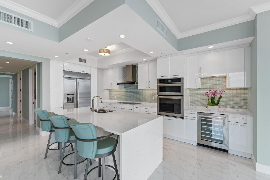 2 Water Club Way 1003