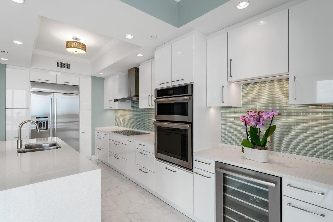 2 Water Club Way 1003