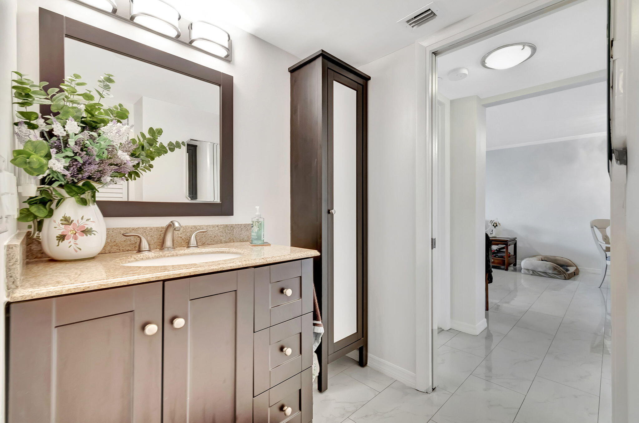 2070 Homewood Boulevard 5100