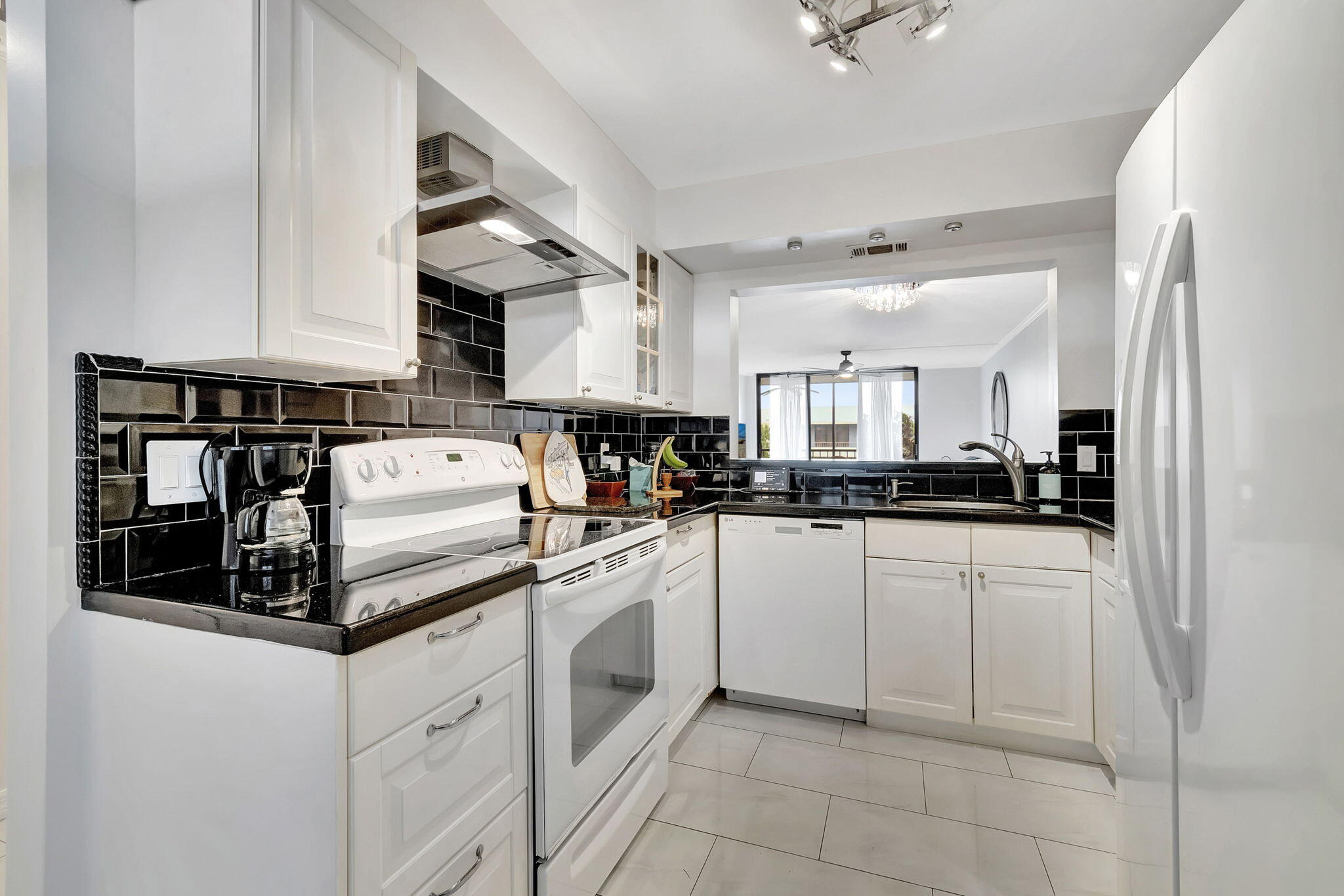 2070 Homewood Boulevard 5100