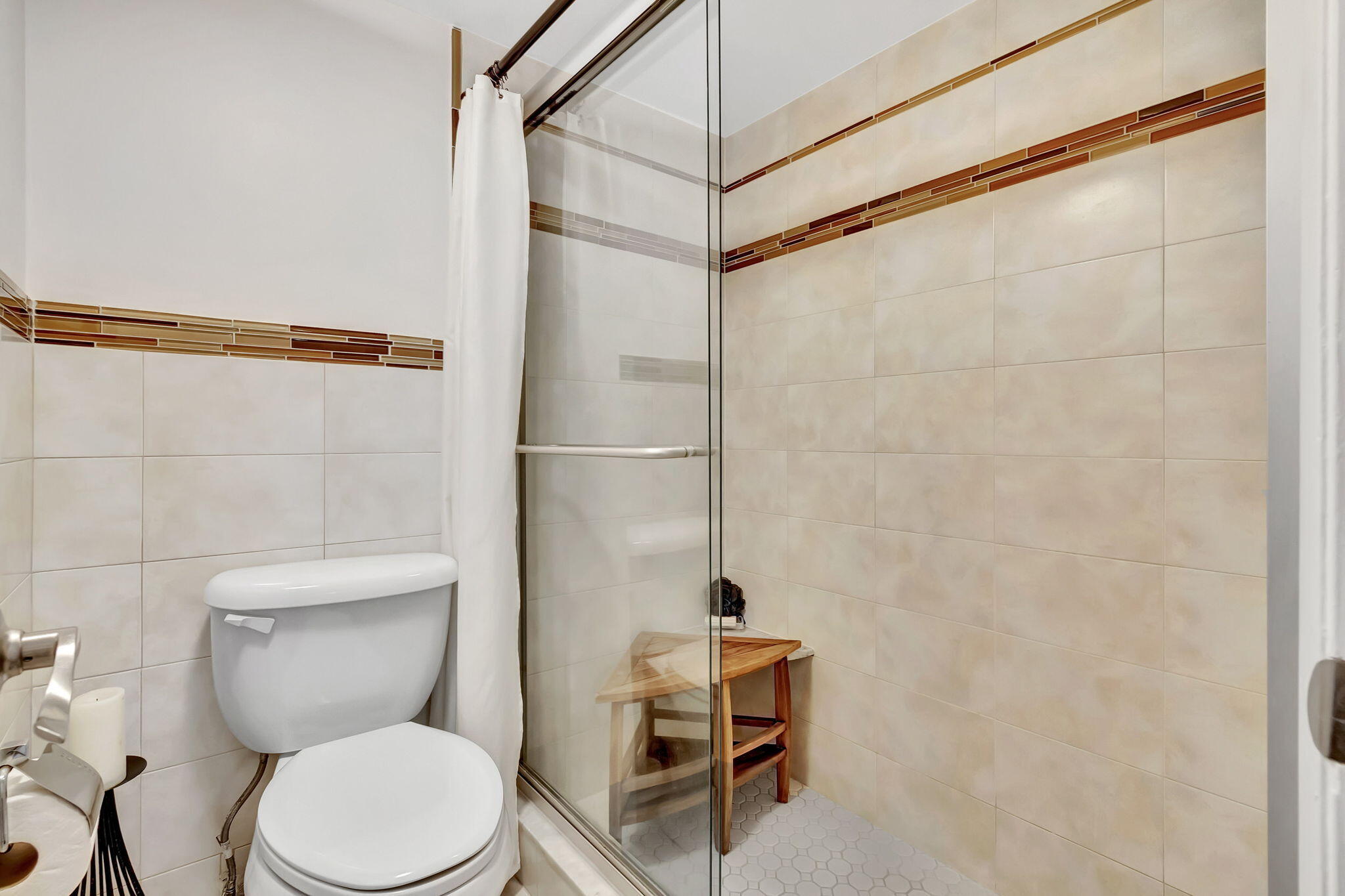 2070 Homewood Boulevard 5100