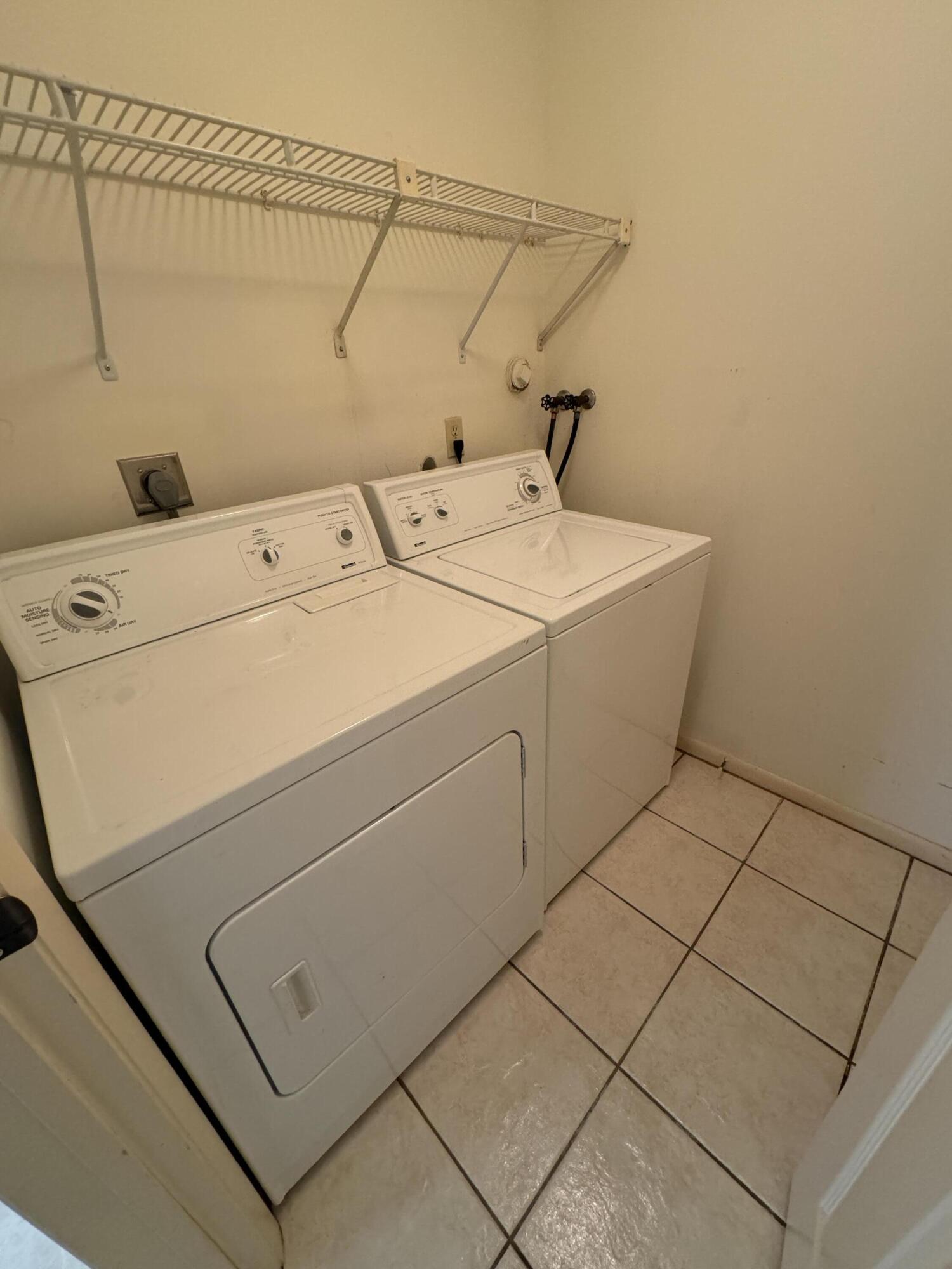 1753 Palmland Drive