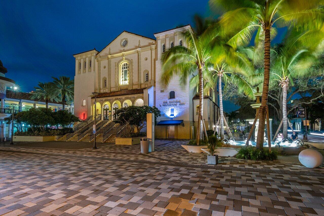 550 Okeechobee Boulevard 1420