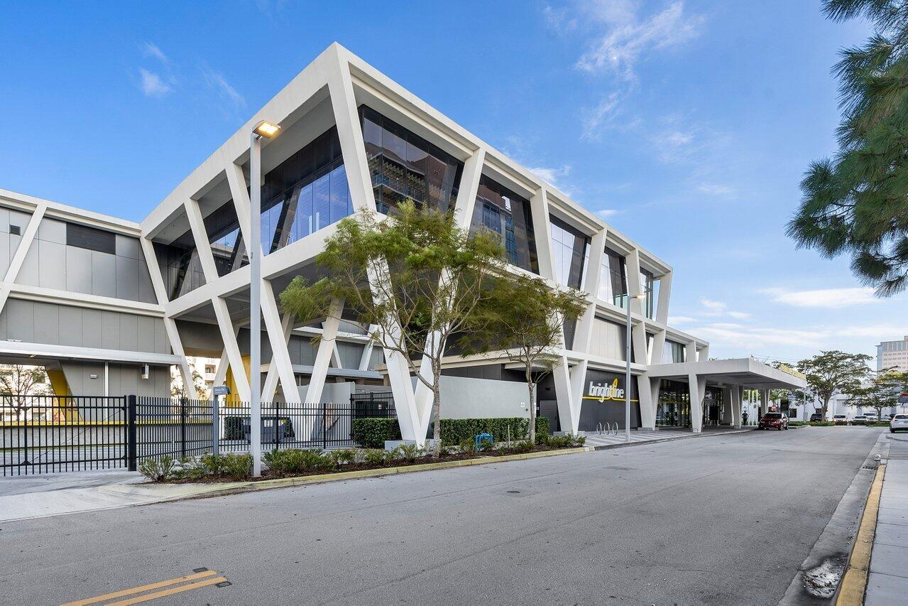 550 Okeechobee Boulevard 1420