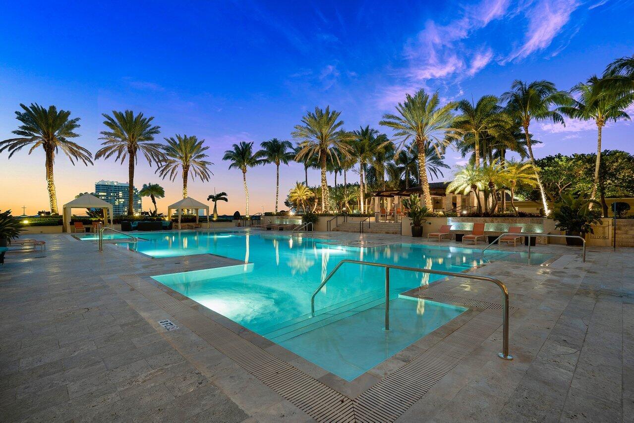 550 Okeechobee Boulevard 1420
