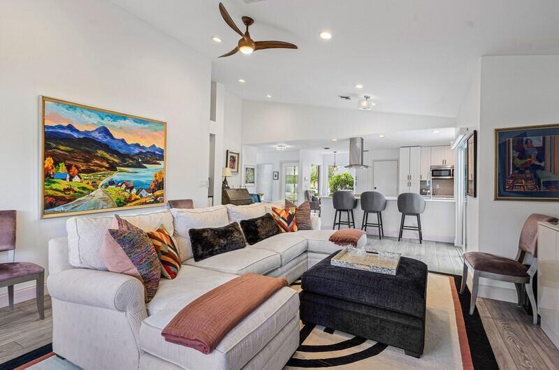 6854 Touchstone Circle