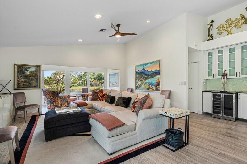 6854 Touchstone Circle