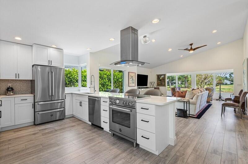 6854 Touchstone Circle