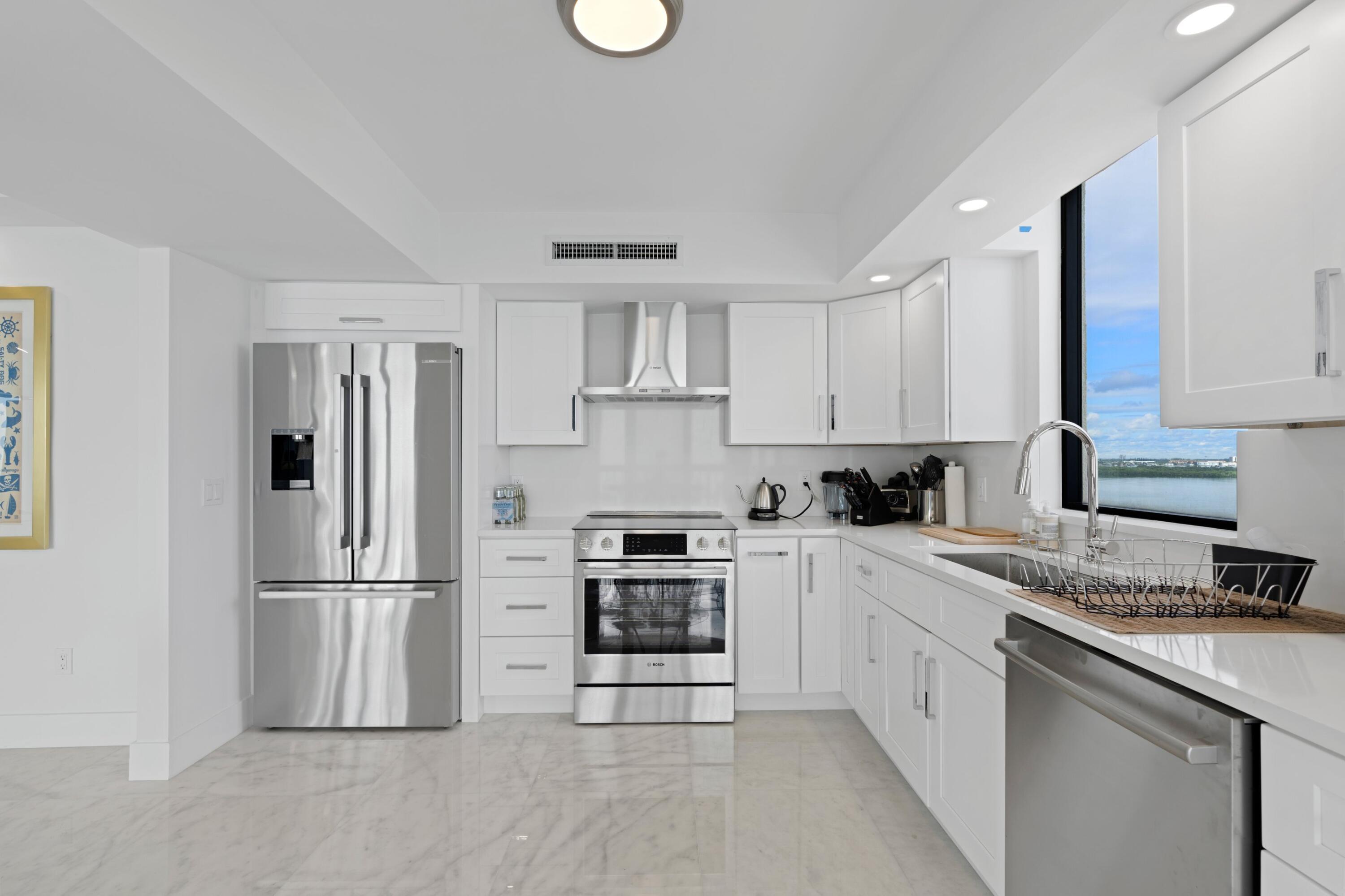 5380 N Ocean Drive 10d