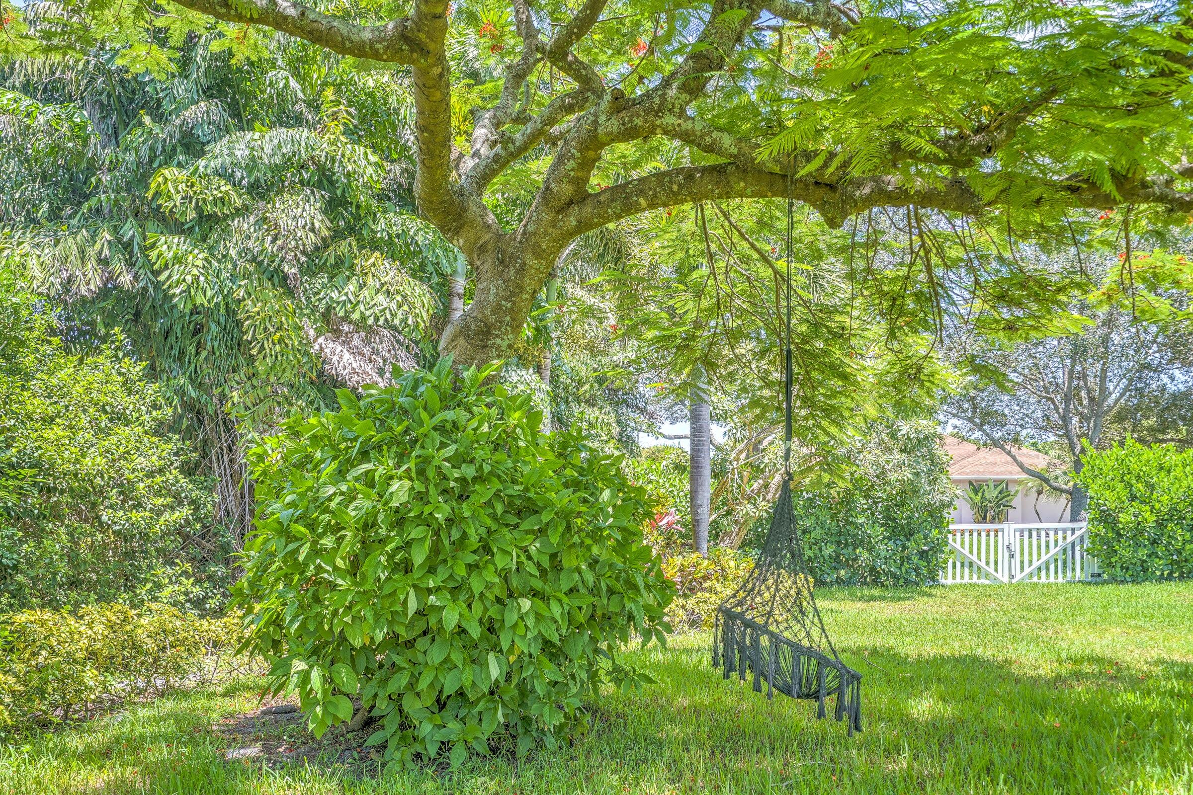1882 SE Adair Road