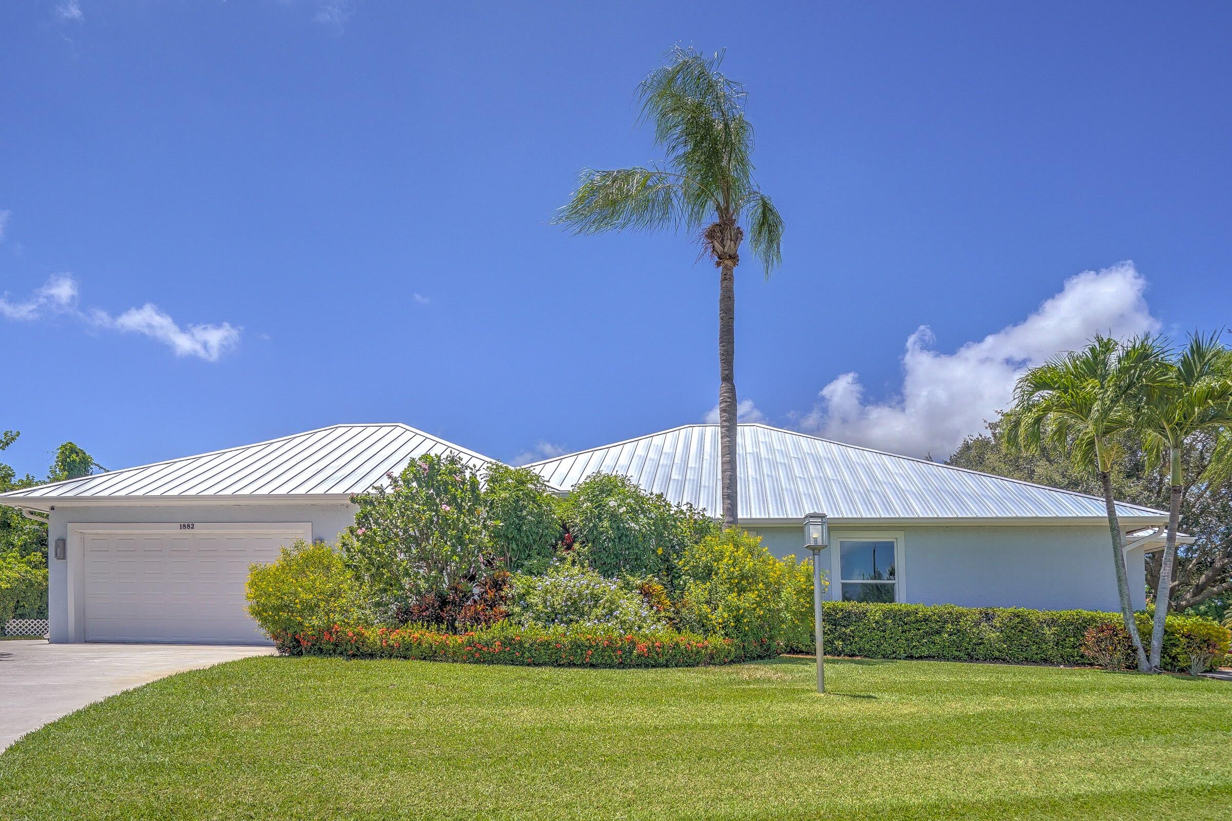 1882 SE Adair Road