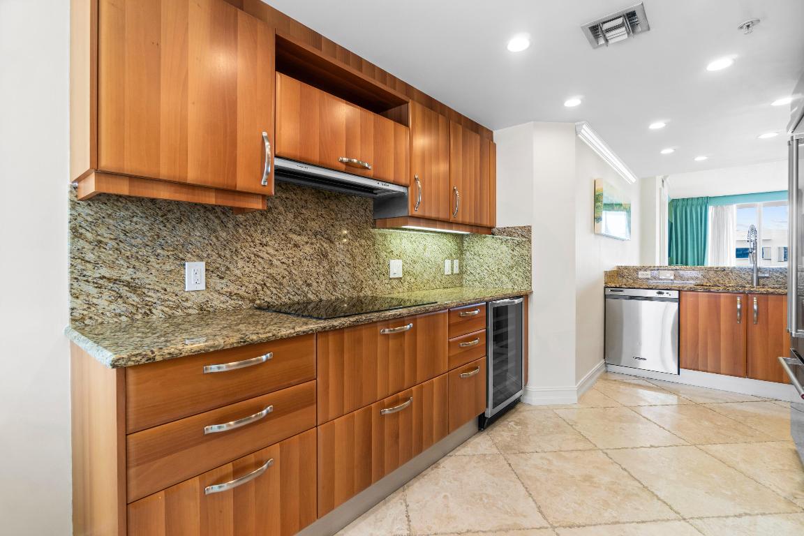 2051 SE 3rd Street 505