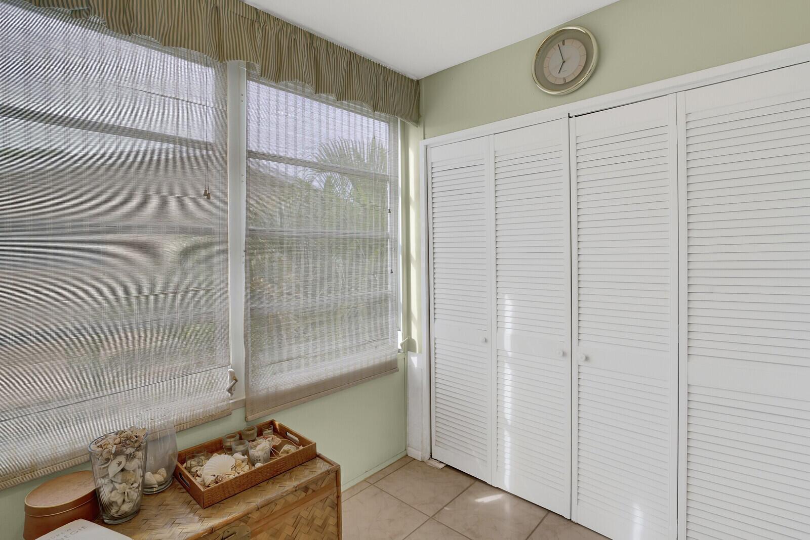2111 NE 1st Court 204