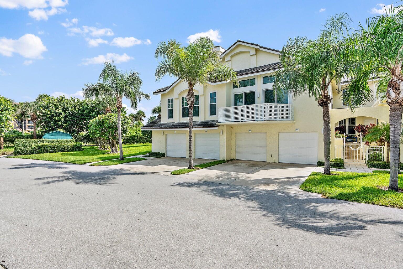 705 Mainsail Circle