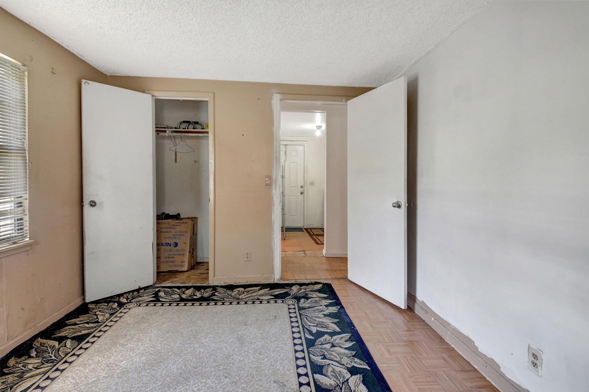 706 Lake Ida Road