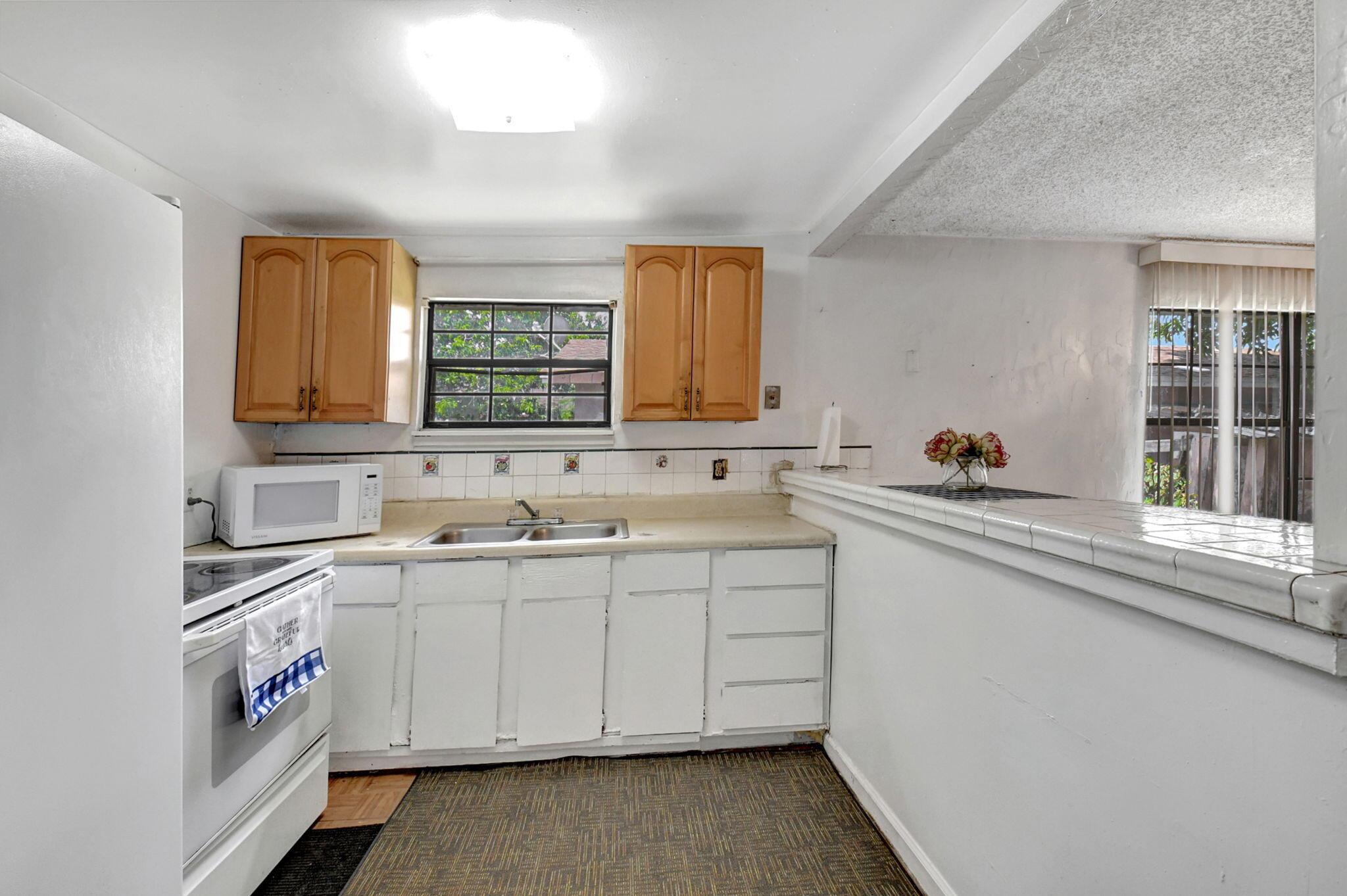 706 Lake Ida Road