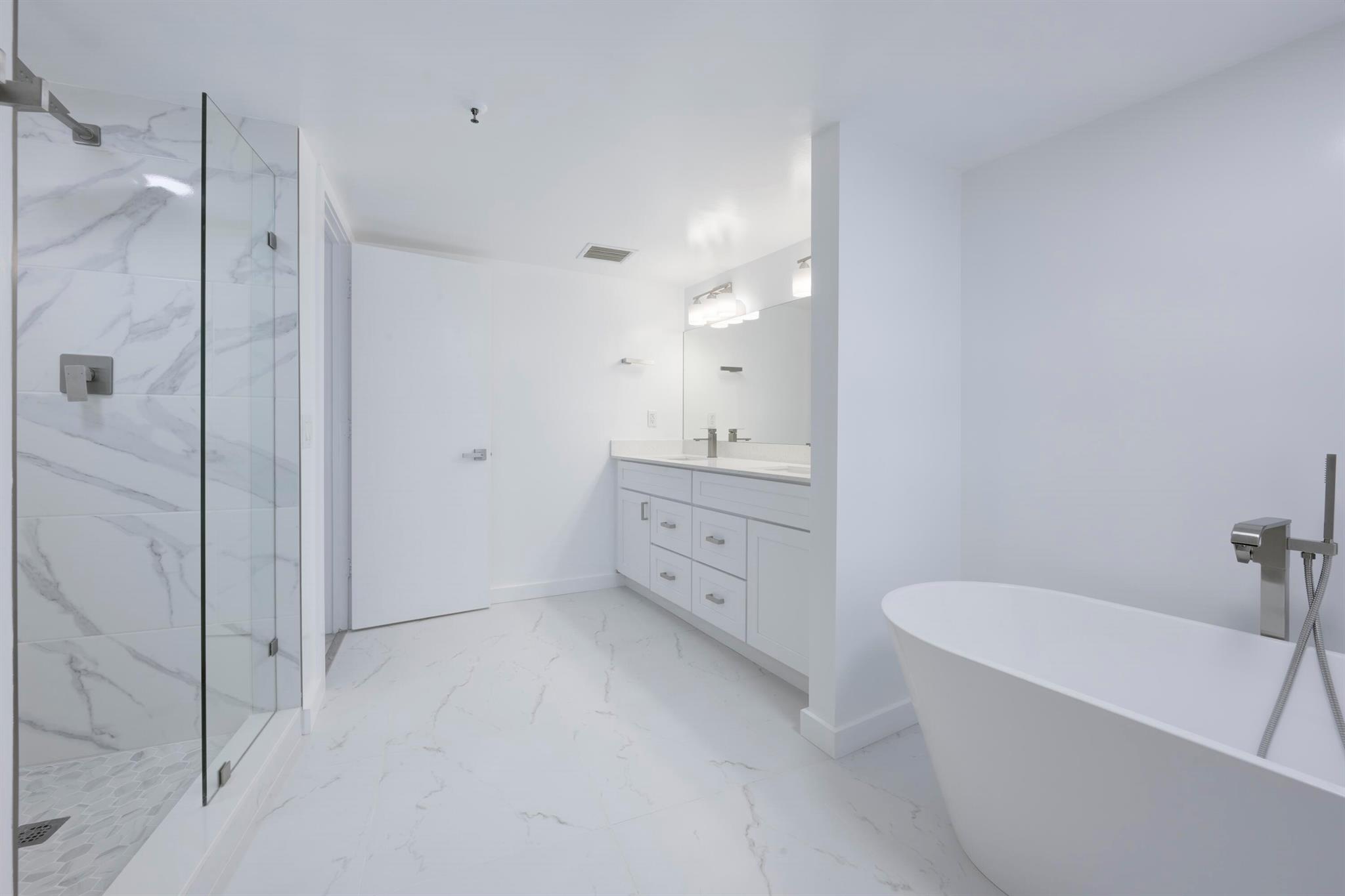 3360 S Ocean Boulevard 2hll