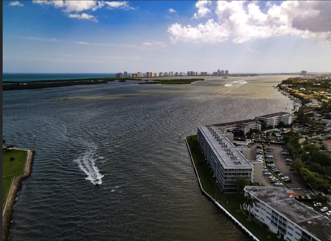 123 Lakeshore Drive 1543