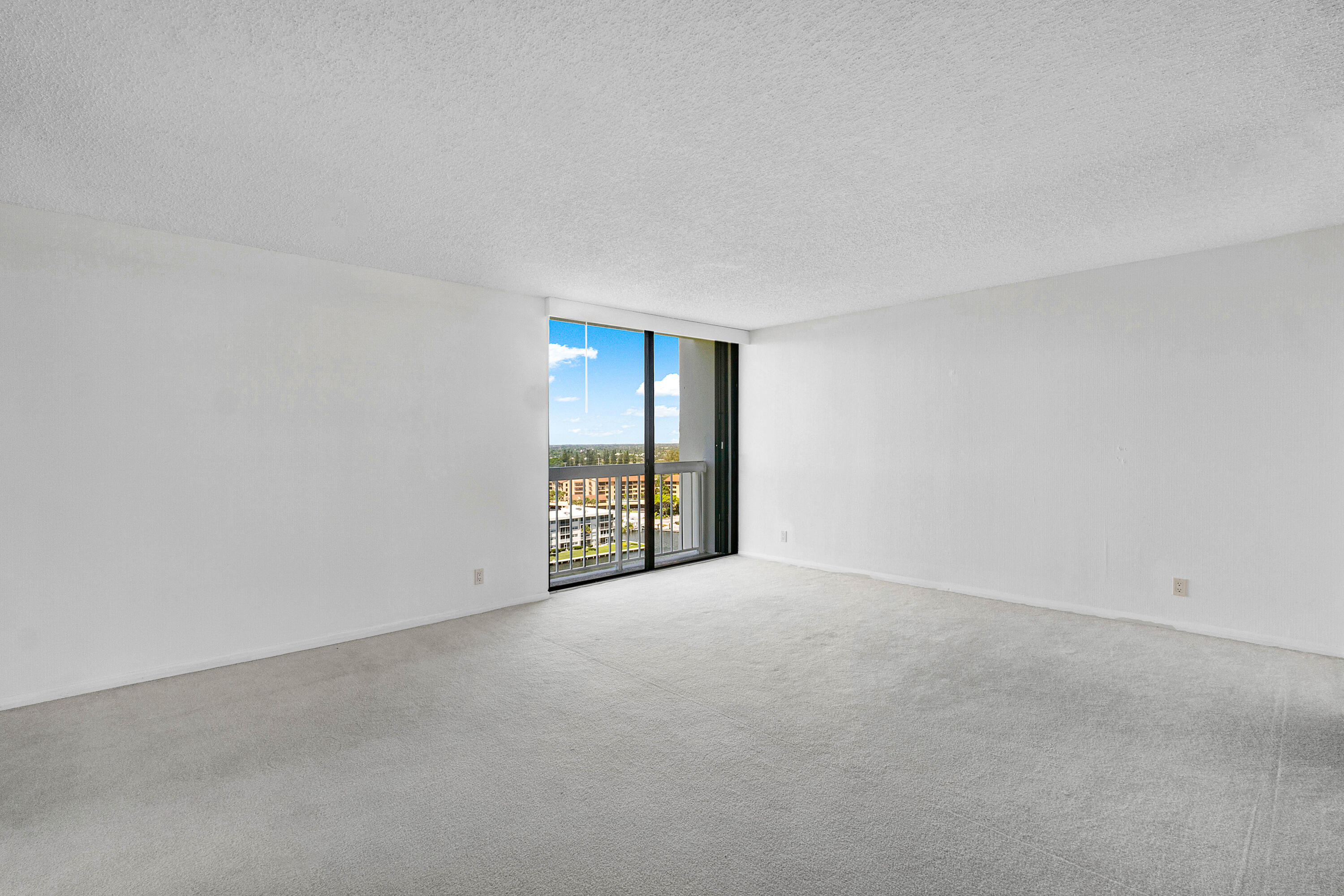 123 Lakeshore Drive 1543