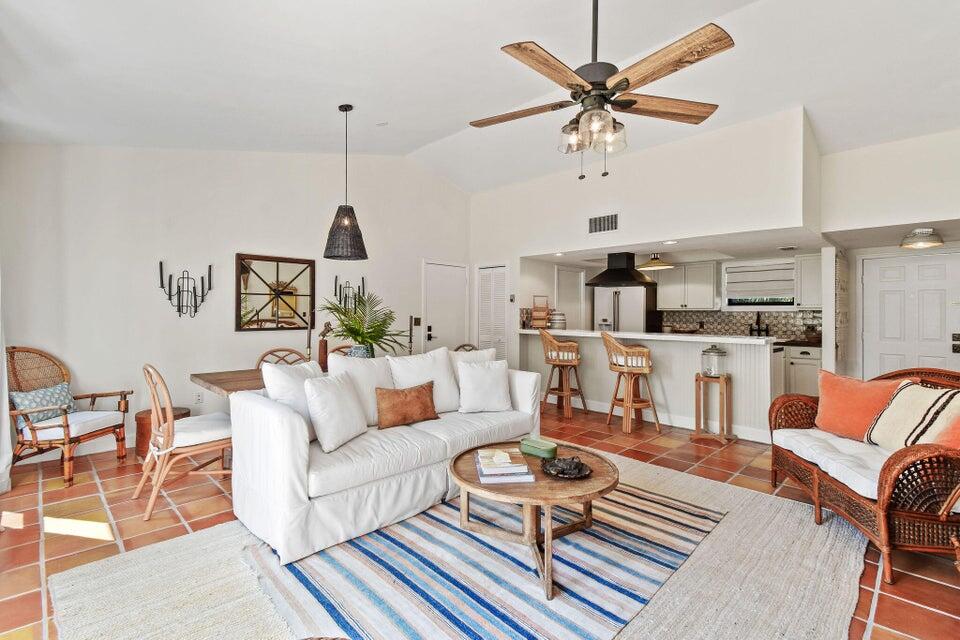 11863 Wimbledon Circle 506