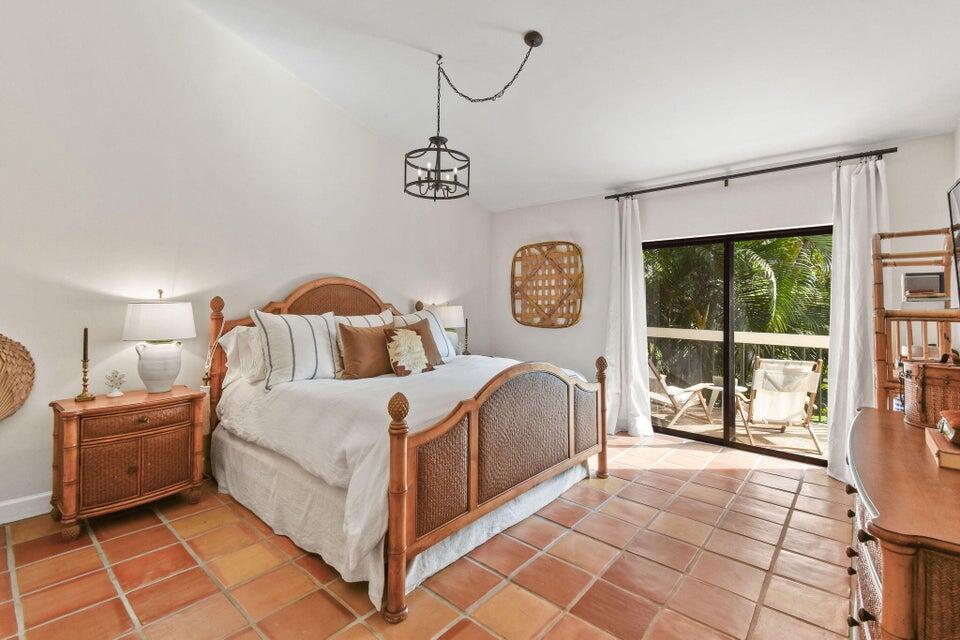 11863 Wimbledon Circle 506