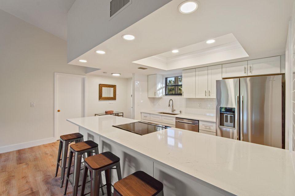 11863 Wimbledon Circle 509