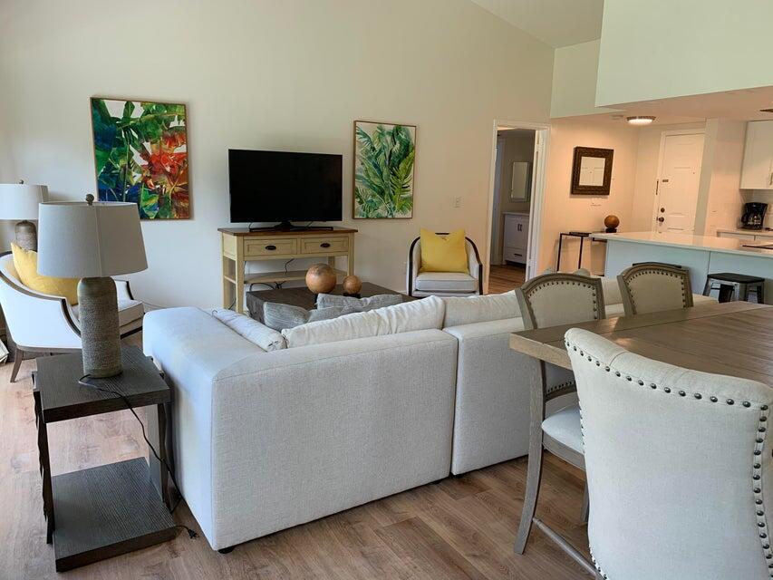 11863 Wimbledon Circle 509