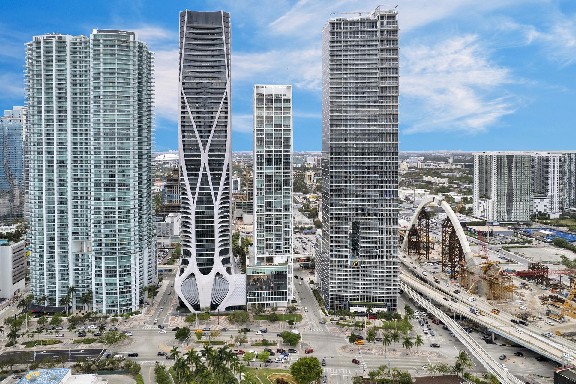 1040 Biscayne Boulevard 2106