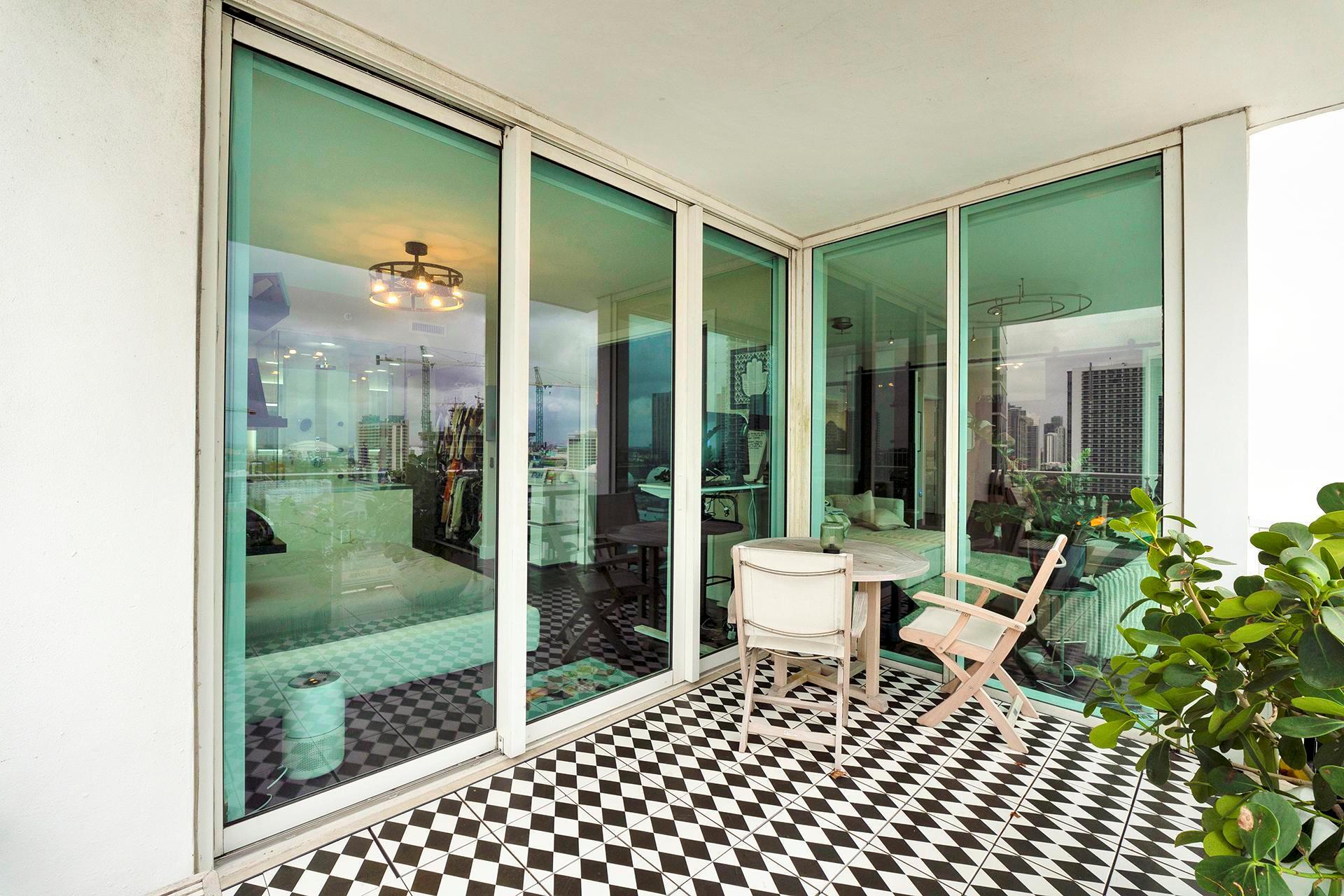 1040 Biscayne Boulevard 2106