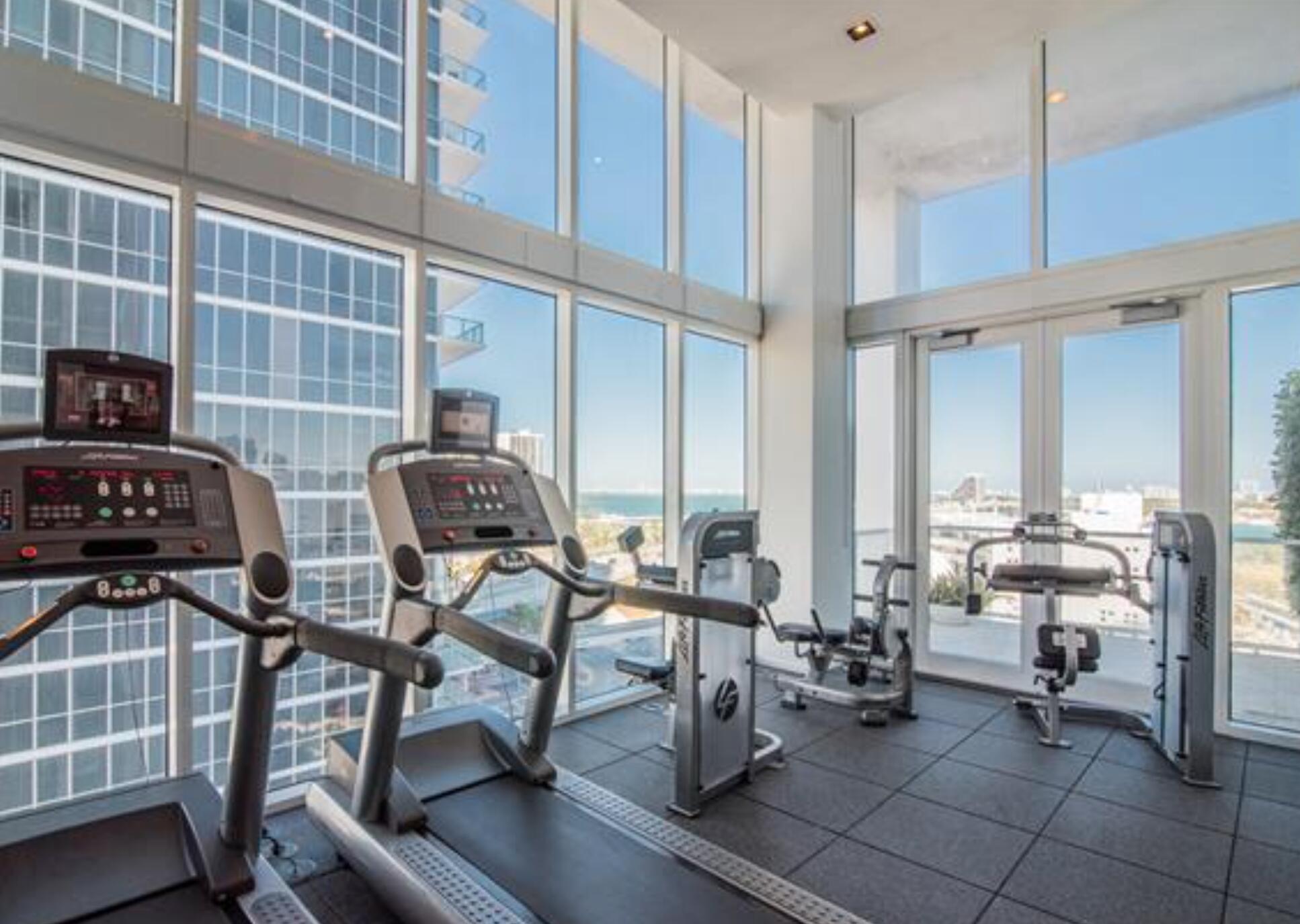 1040 Biscayne Boulevard 2106