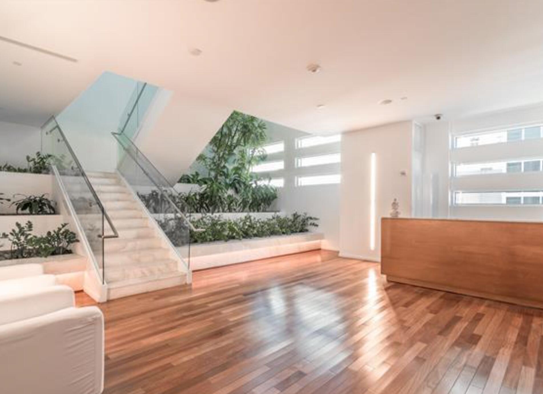 1040 Biscayne Boulevard 2106